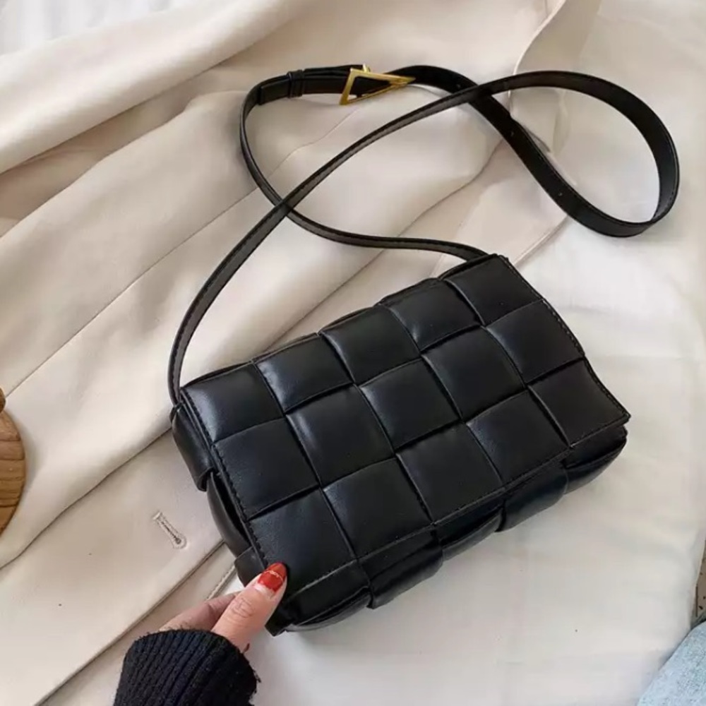NWT Black Padded Cassette Bag Luxury looking purse